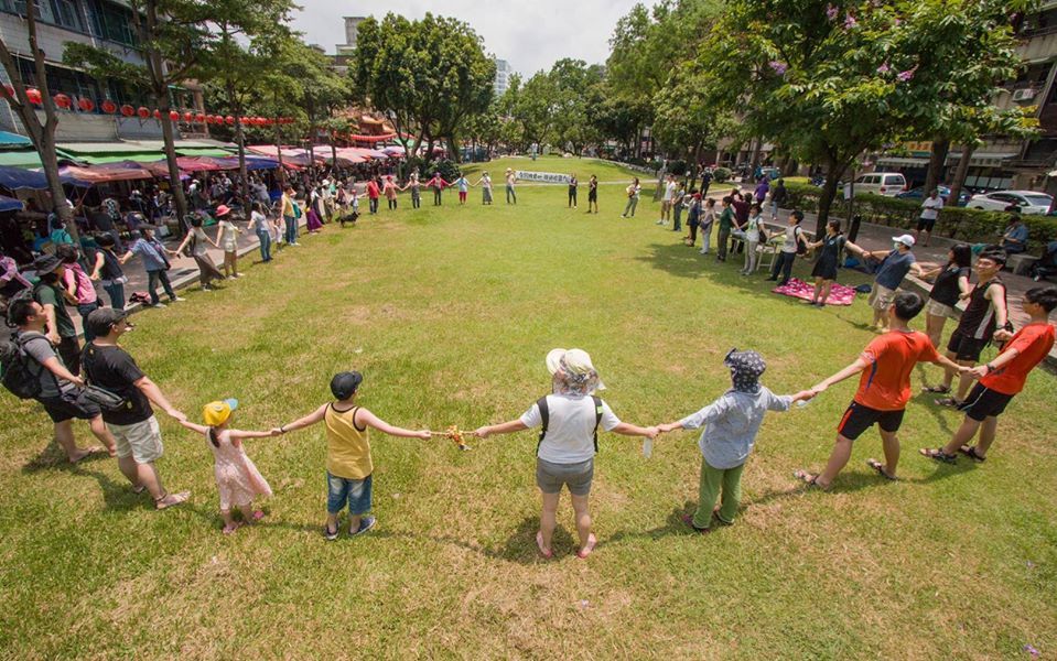 搶救綠地-要綠地?還是水泥地?雙連帶狀公園施工改造問題