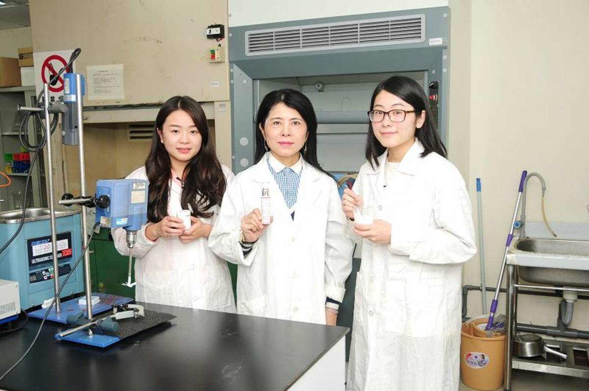 霧霾加速肌膚老化  靜宜大學呼籲重視保濕防曬