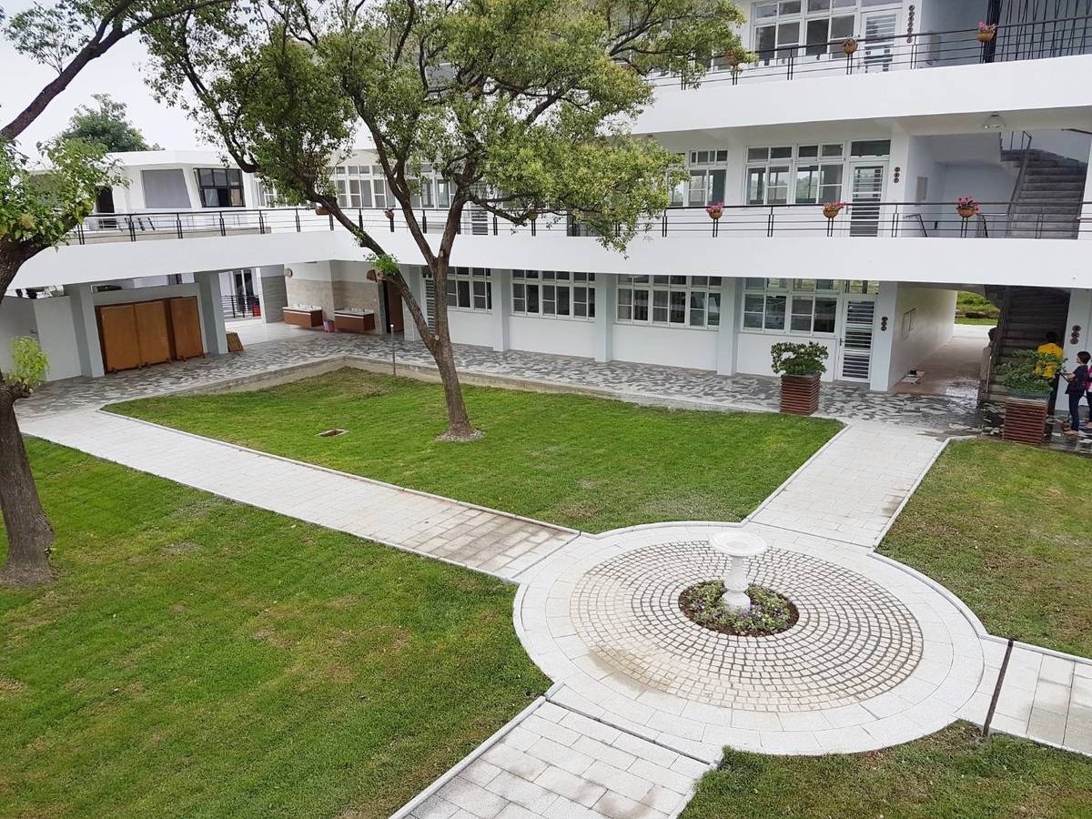 活化東區職訓中心 打造高齡友善綠色照護園區