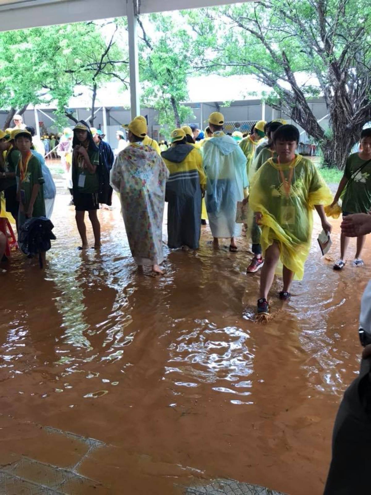 全國童軍大露營，大雨帶來的不便，卻也是生活的另一種滋味