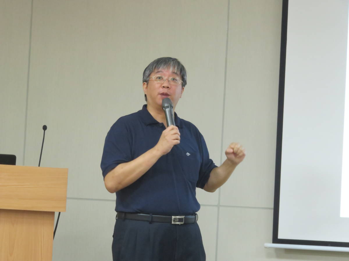 台大地理系溫在弘教授說明時空演算法的運作模式