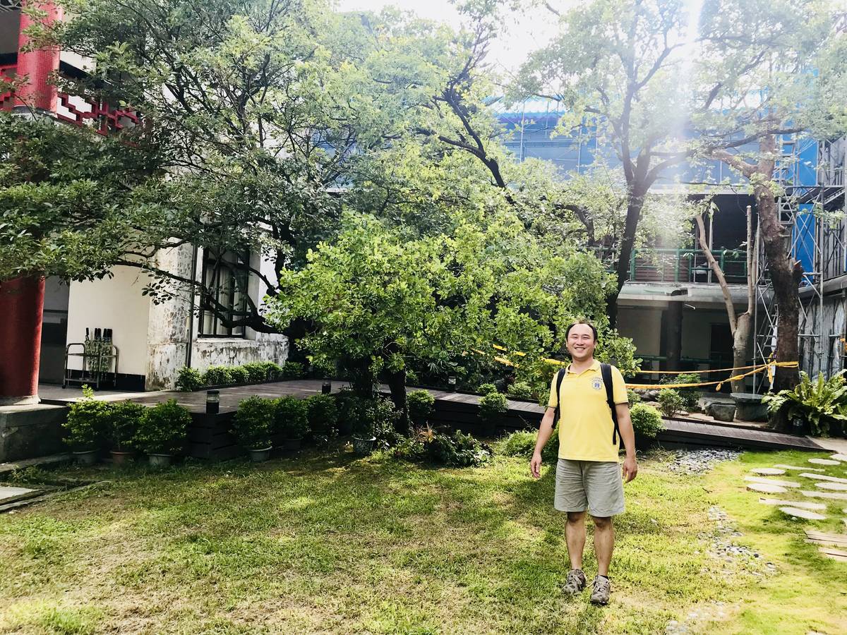 在教育廣播電台空中開講，美好的光景。