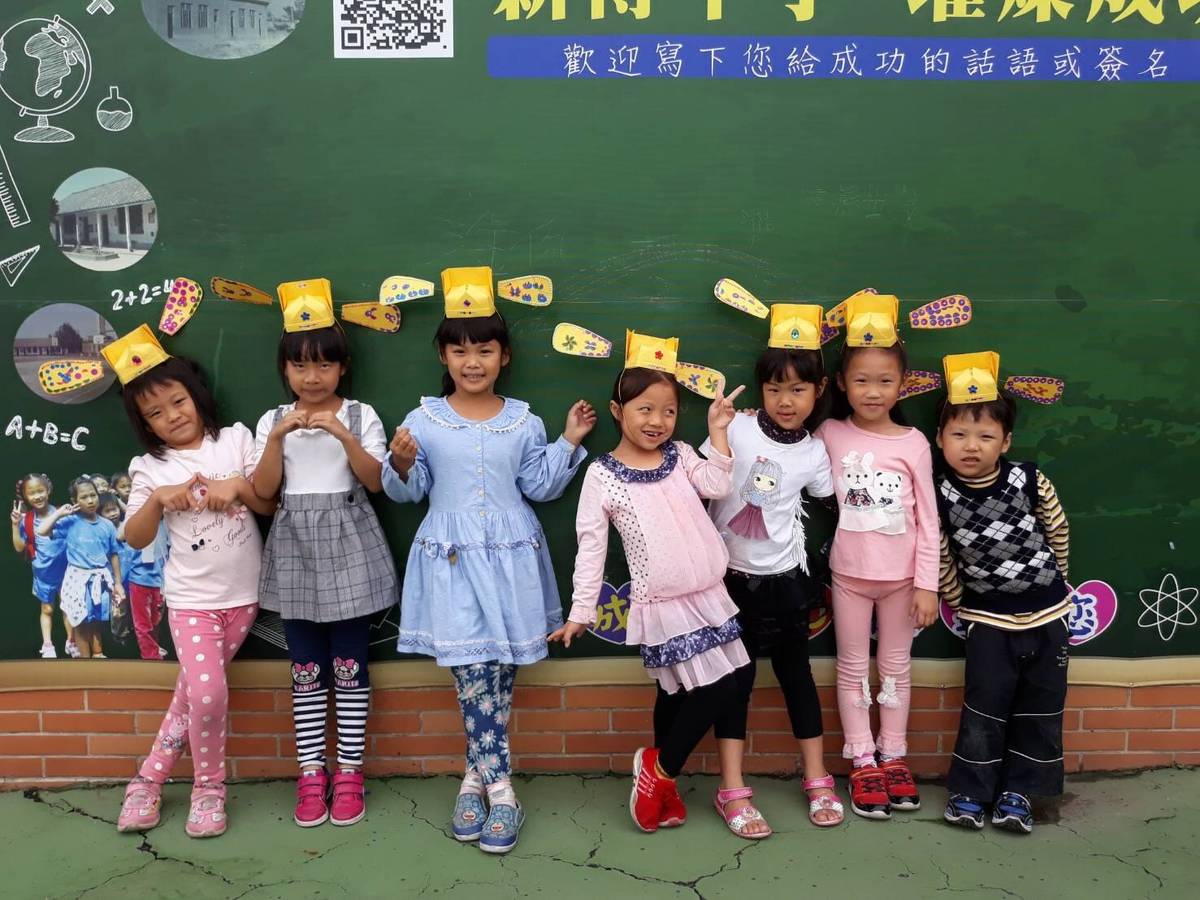 後龍成功國小東方可頌宋代文物展成功登場