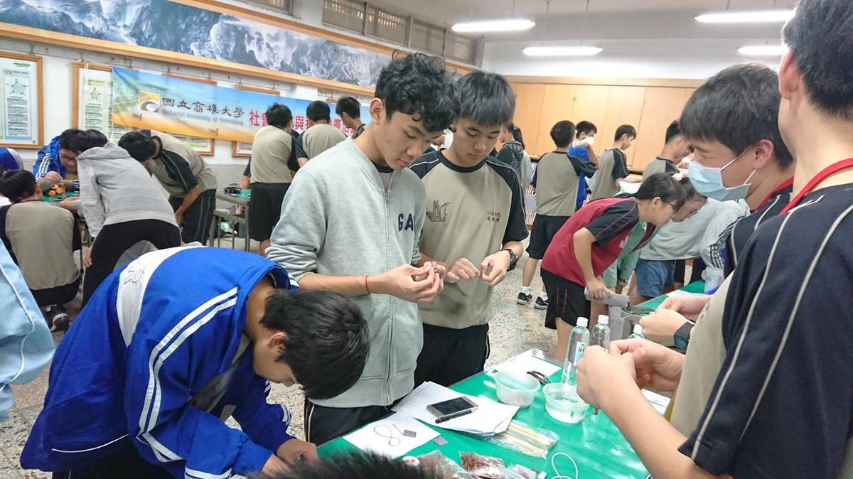 探究實作與科普闖關科學營 東大科普團隊遠赴臺中相挺