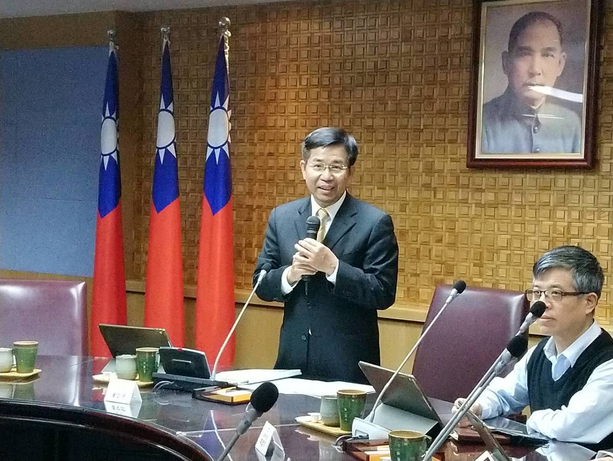 教育部部長潘文忠 27 號主持部務會報