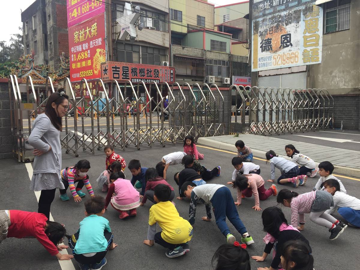 建華非營利幼兒園003.JPG