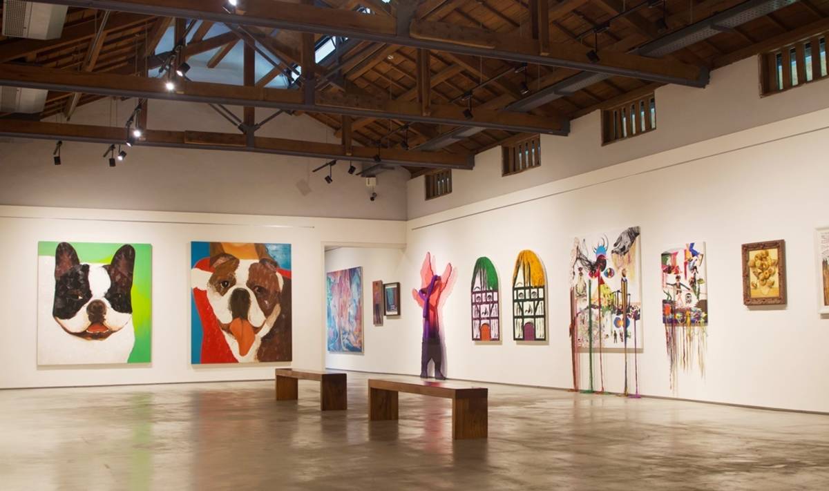 池上穀倉藝術館展出蔡康永、侯文詠收藏畫作。
