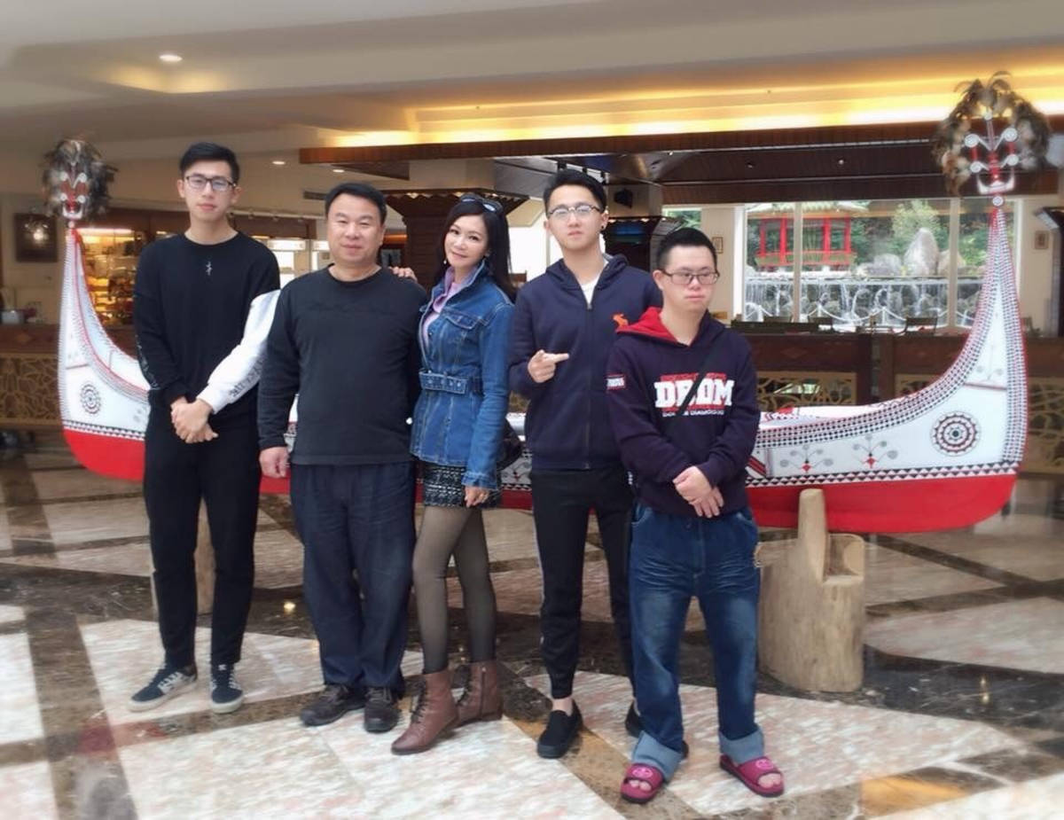 高俊偉老師：「如果我能在教學這條路上，好好的善待別人的孩子，或許，我的孩子也能在學習的路上，遇到不錯的老師，為他人所善待。」