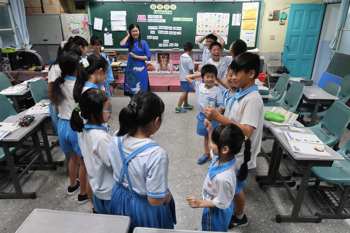 彰化湖東國小學習新住民語  認識媽媽的語言