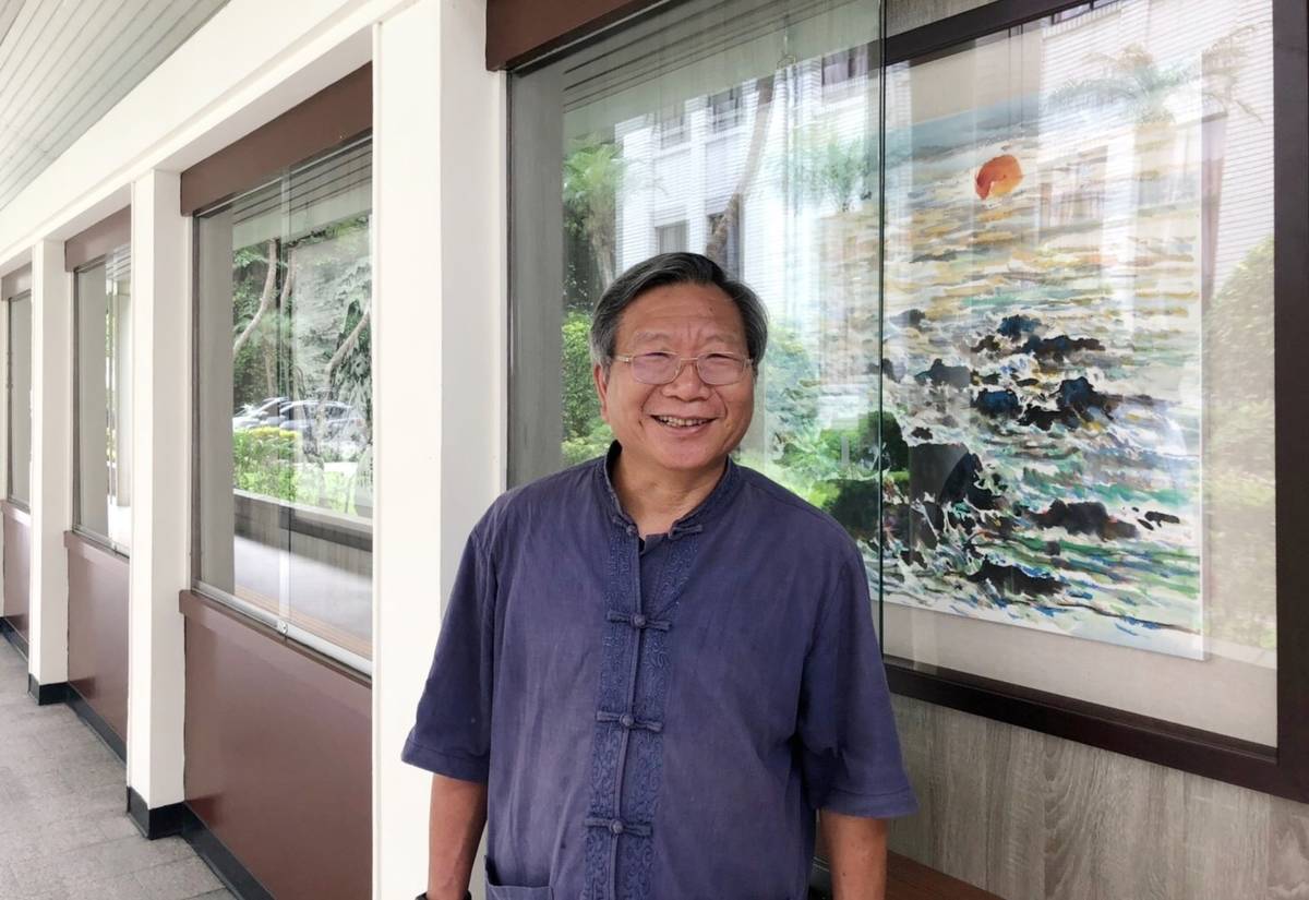 臺東大學人文學院院長林永發受邀至立法院舉辦「山海踏歌‧羲和望舒」水墨畫展。