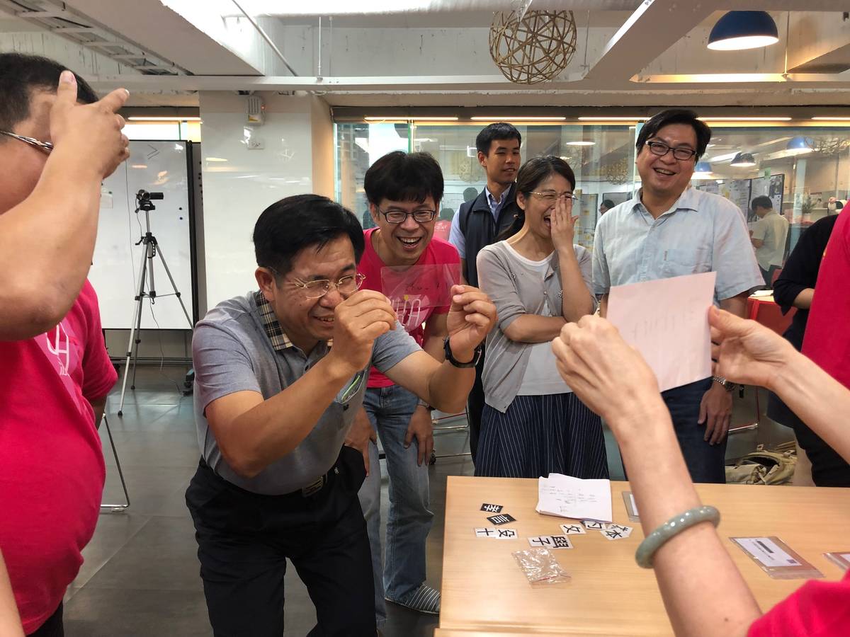 æ½æå¿&nbsp;é¨é·é«é©è§£é¡éæ²