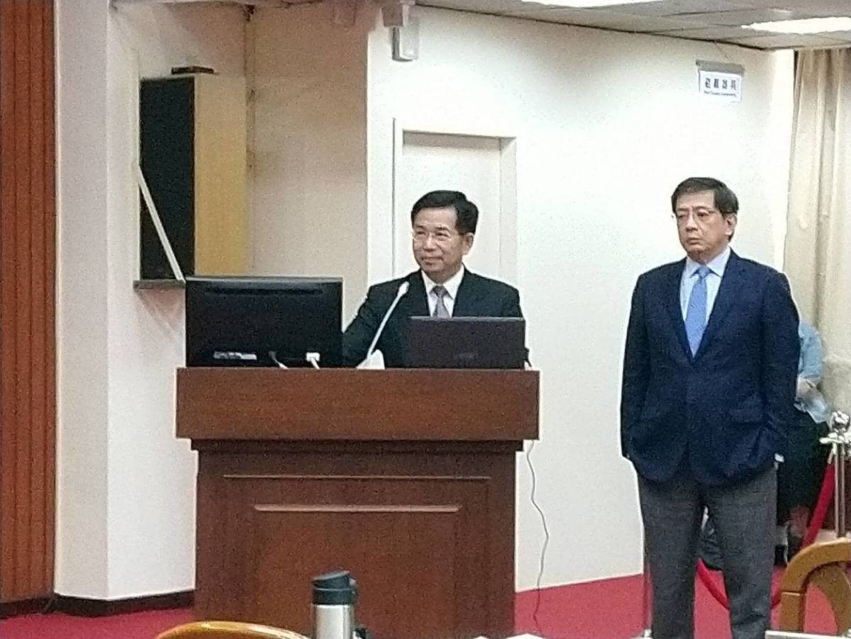 教育部部長潘文忠, 臺大校長管中閔皆被問及反送中活動