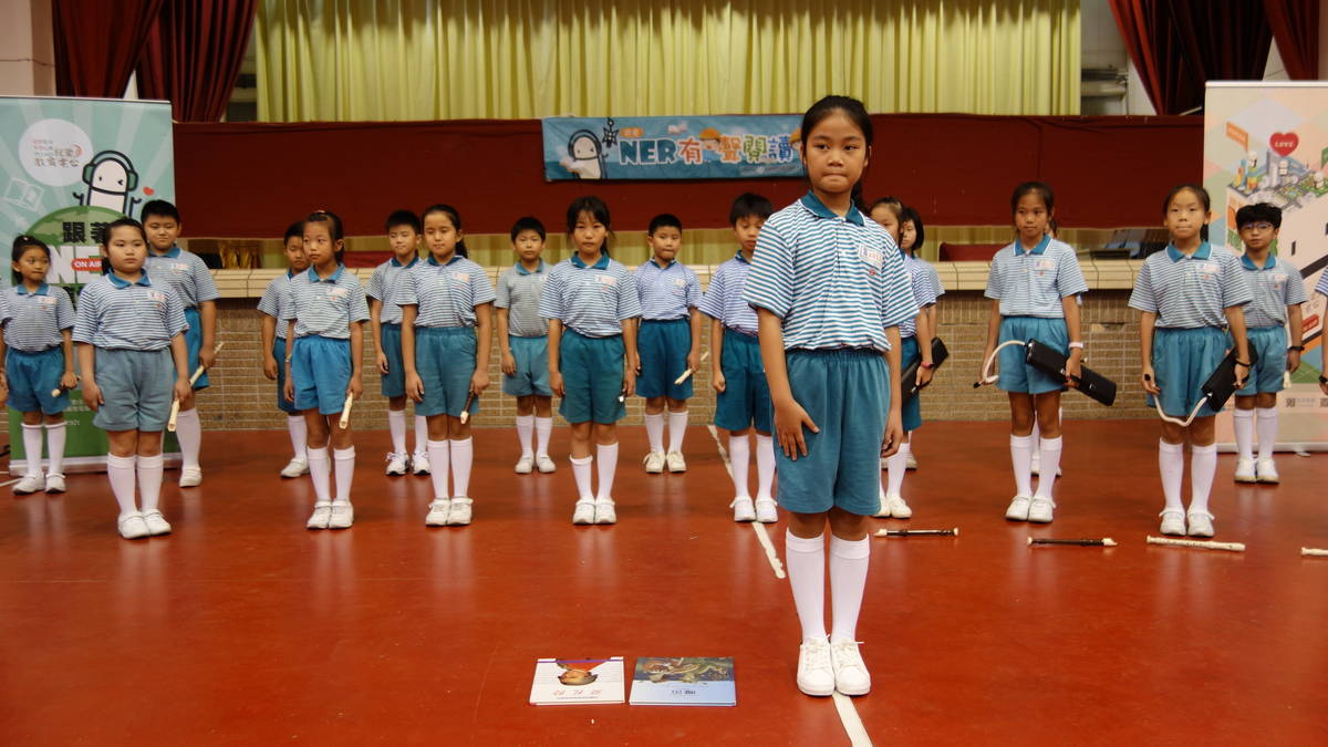 照南國小4年1班同學帶來優美的歡樂頌及魔笛