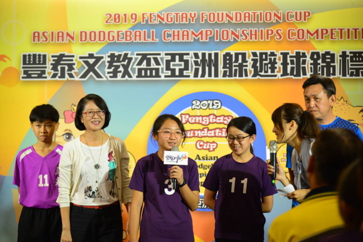 雲林縣莿桐國小分享選擇躲避球運動的原因及練習時的甘苦談 (照片:雲林縣政府)