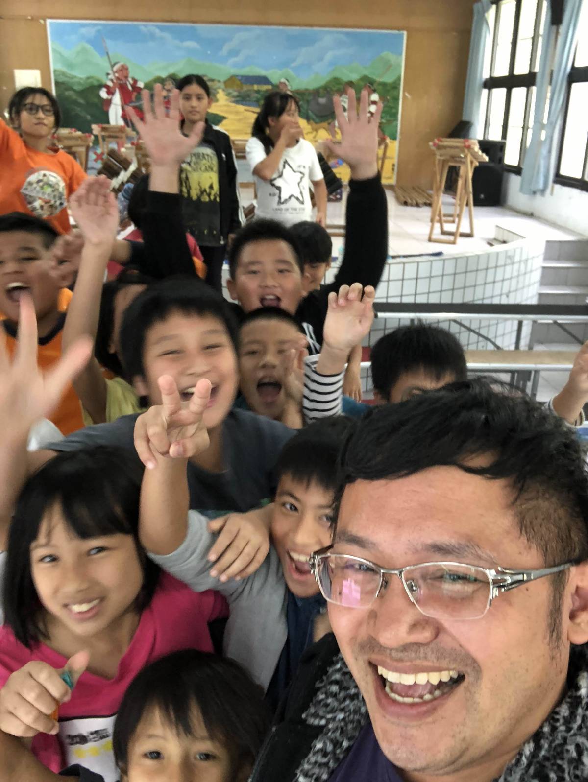 圖1：身上流著泰雅血液的張世傑老師，獲得2019年師鐸獎榮譽。