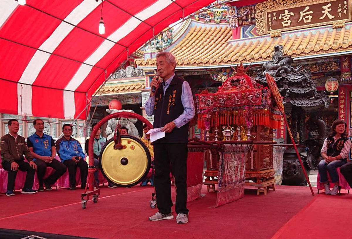 臺東天后宮管理委員會主委林有德表示，元宵節神明廟宇遶境活動，是臺東縣五、六十年來的傳統。