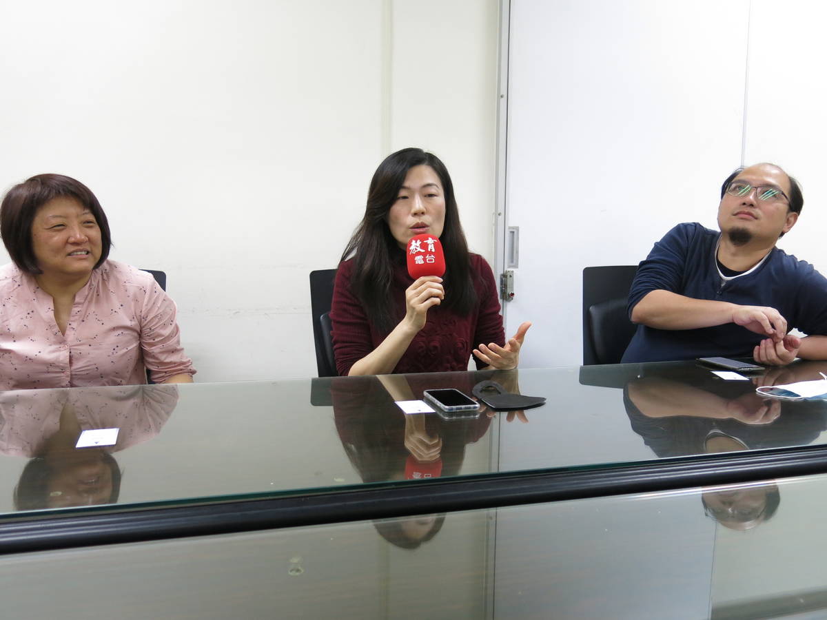 教案團隊成員（左起）賴靜慧、李春枋、郭育良