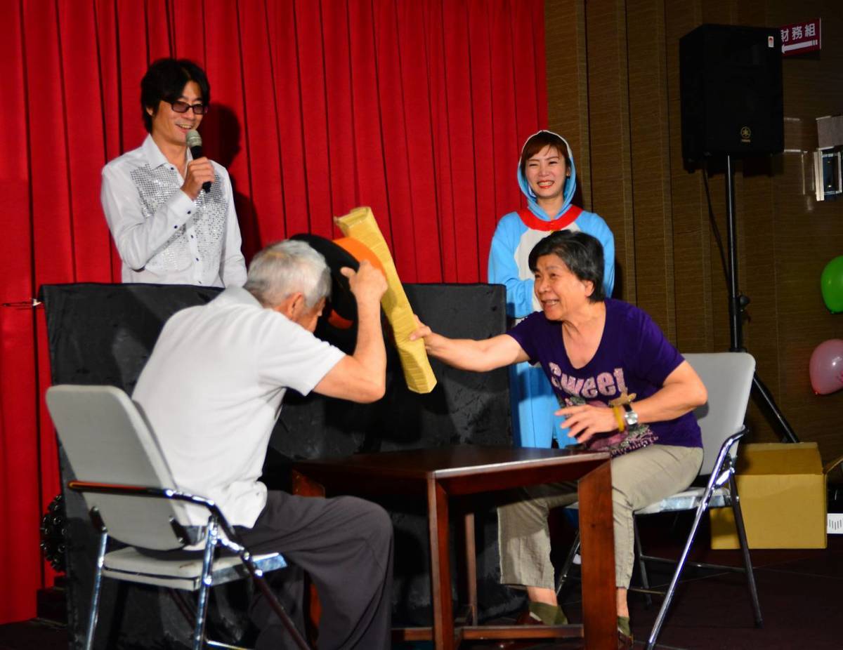 何歡劇團演出照片