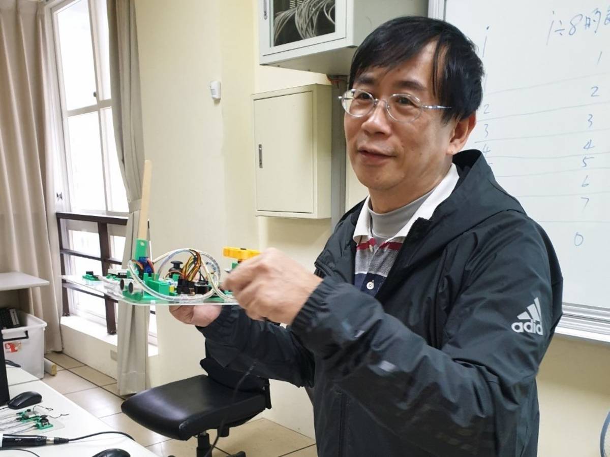 邱昭士老師電路板課程解說