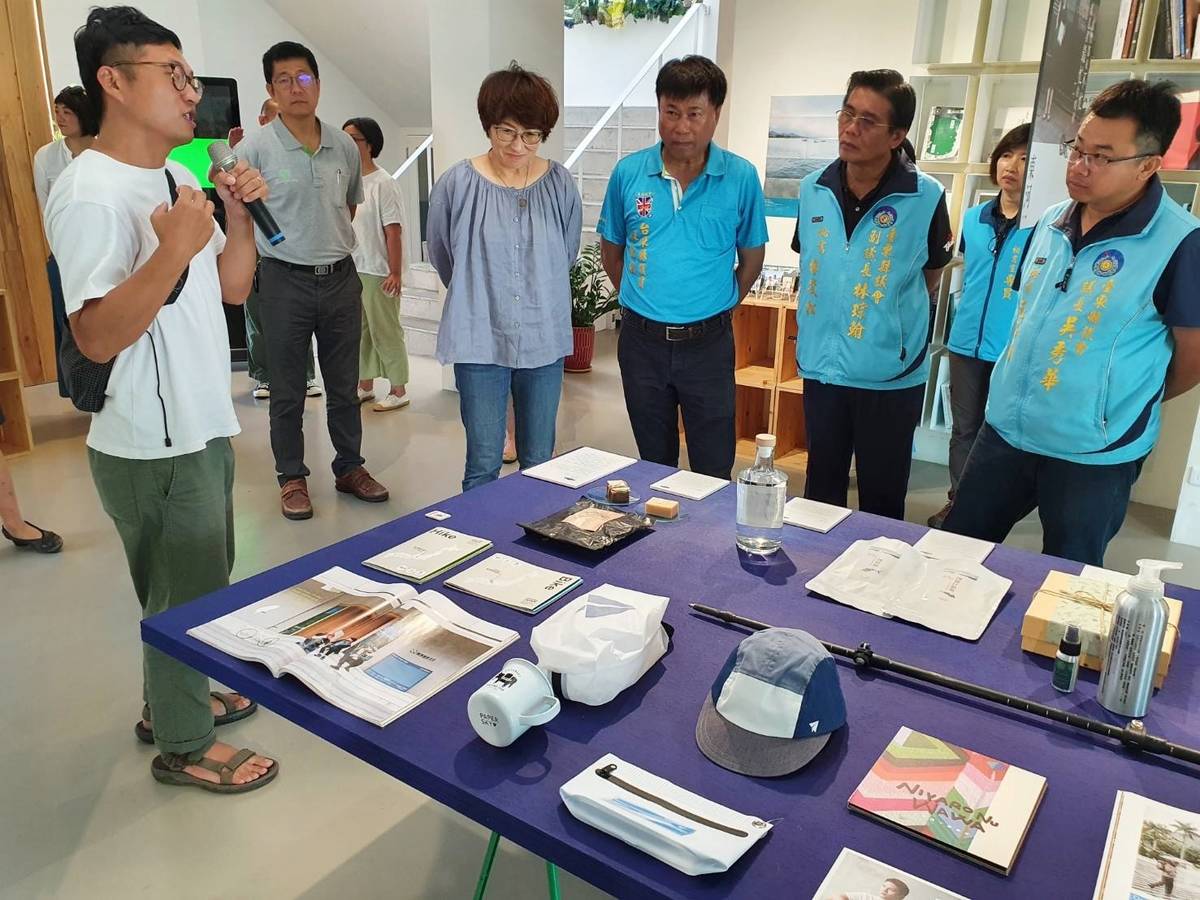 臺灣創意經濟促進會以「風土蒸餾所」創生企劃主題，展出東海岸在地人文故事，以及特色物產、食品或體驗等選品，從不同角度及面相傳遞臺東的美好。