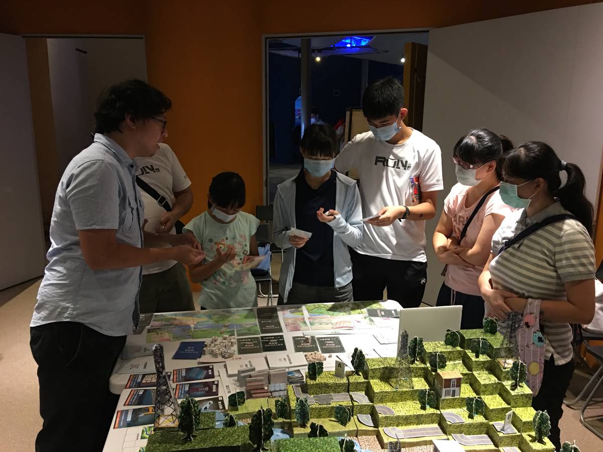 7月25日—國立臺灣師範大學團隊「Edu-Artists」分享作品「SAVIOURS」