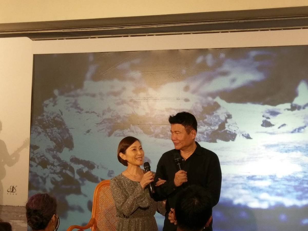 詩人羅智成與京劇名伶朱安麗示範詩劇場