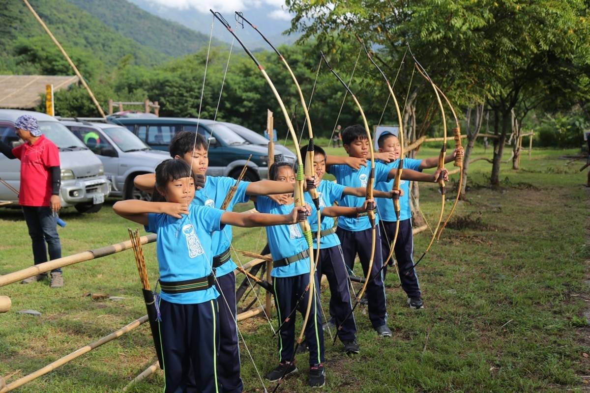 全國原住民傳統射箭賽臺東利嘉國小初試啼聲嶄頭角。