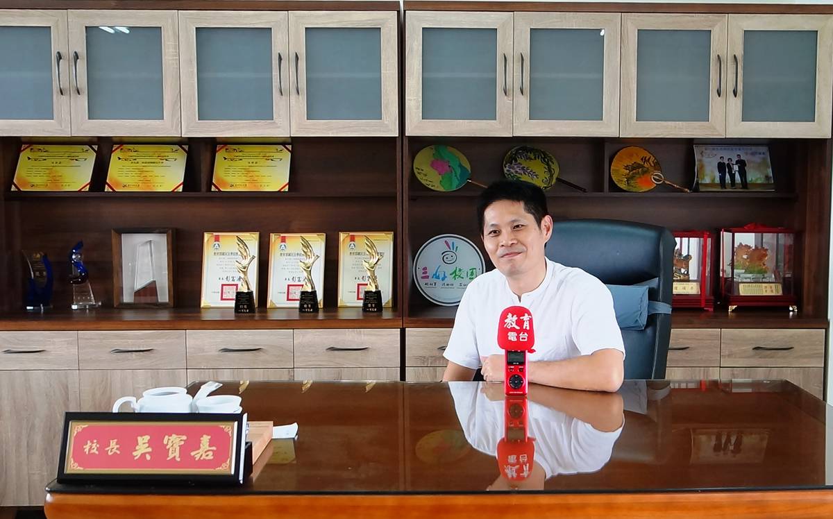 吳寶嘉校長分享渡邊和子著作「在落地之處開花：無論在何種境遇 你都能閃耀發光」