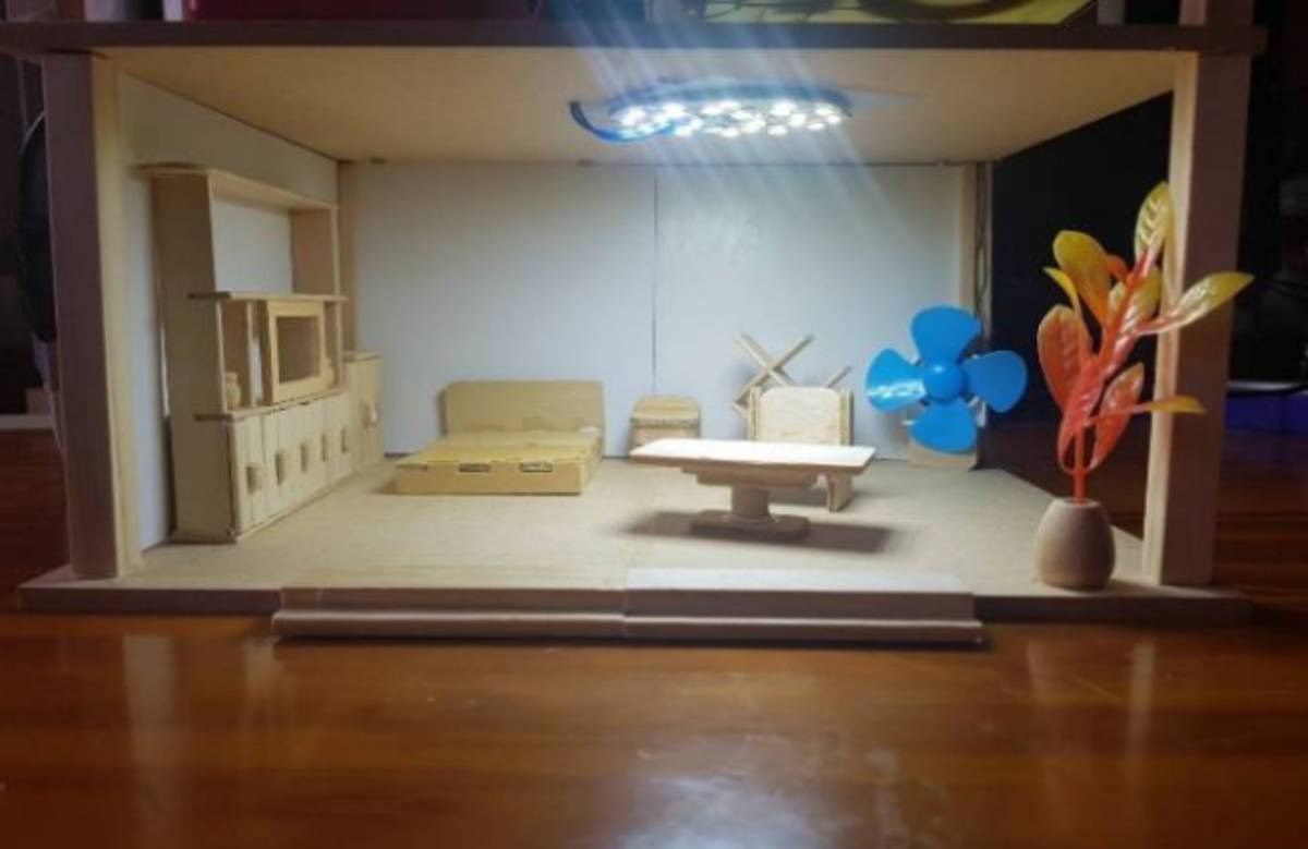 大專「綠能建築組」國立彰化師範大學團隊的「智慧眼動節能屋」