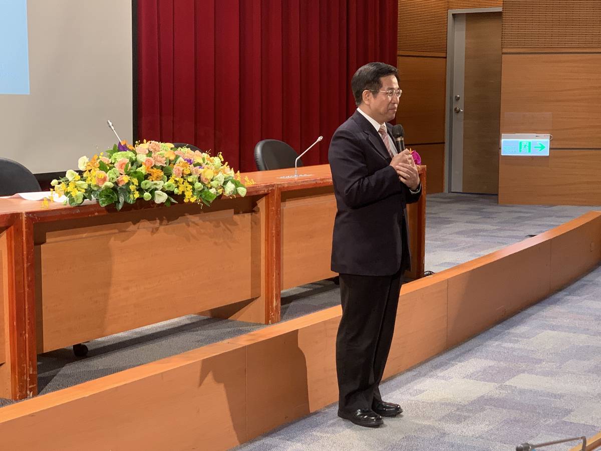 教育部長潘文忠感謝所有深耕生命教育學術研究領域的學者專家，未來將運用現代科技，規劃多元生命教育特色主題，為孩子設計不同教育階段的生命教育體驗。
