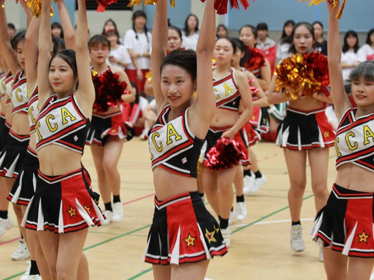 高二啦啦隊比賽