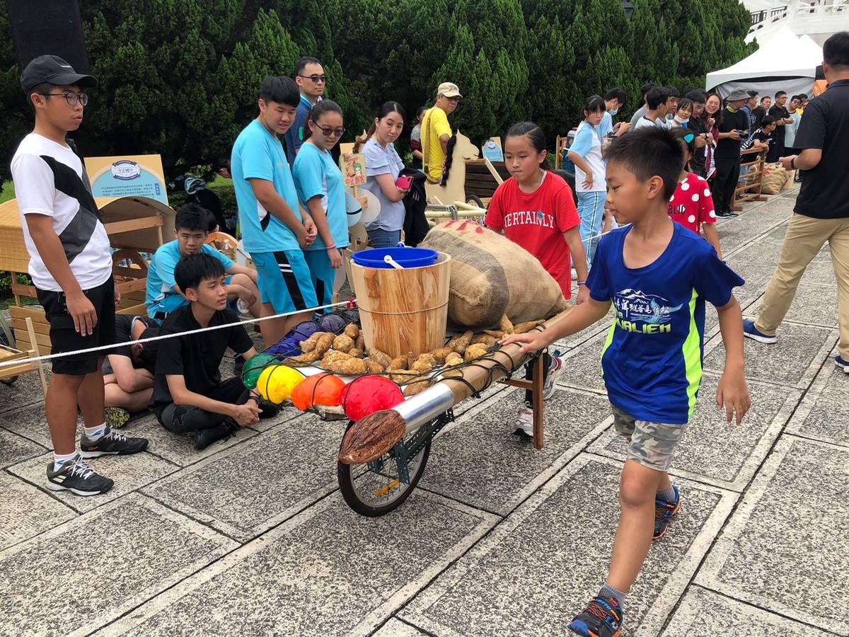 新北Maker上河圖競賽今(7)日下午在國立故宮博物院盛大登場，新北市計39隊師生隊伍參賽。