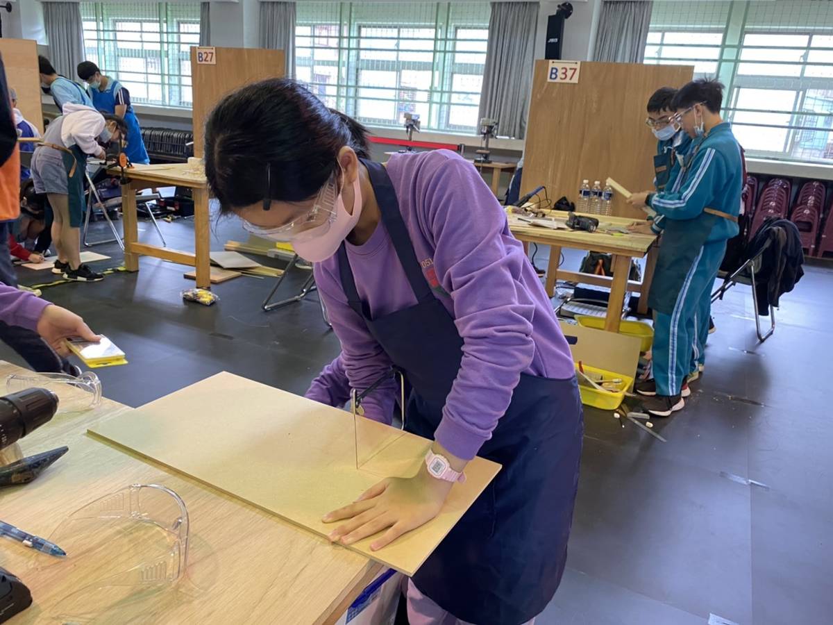 新北生科創意競賽女力大爆發   參賽者女性佔36％創新高。