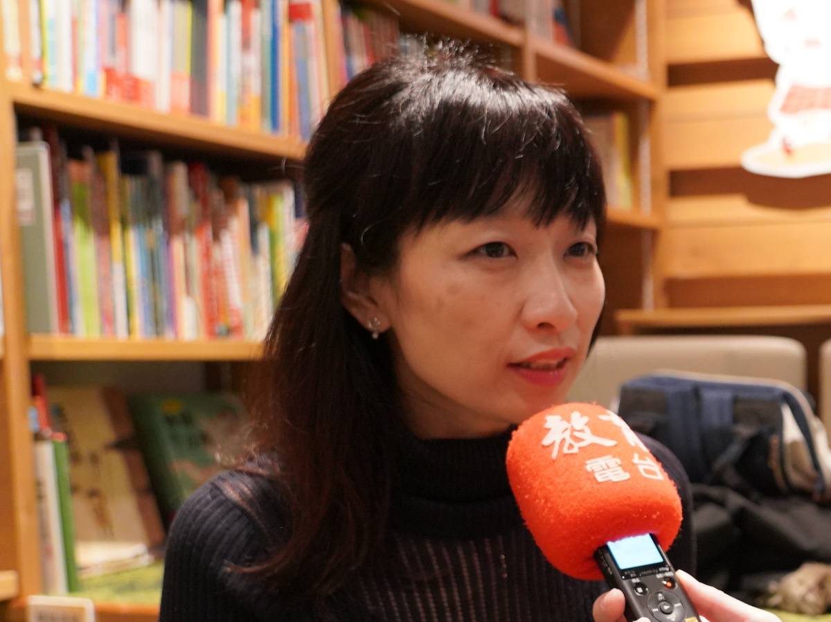 陳欣希教授表示素養套書針對時間多寡與教學目的皆可彈性使用