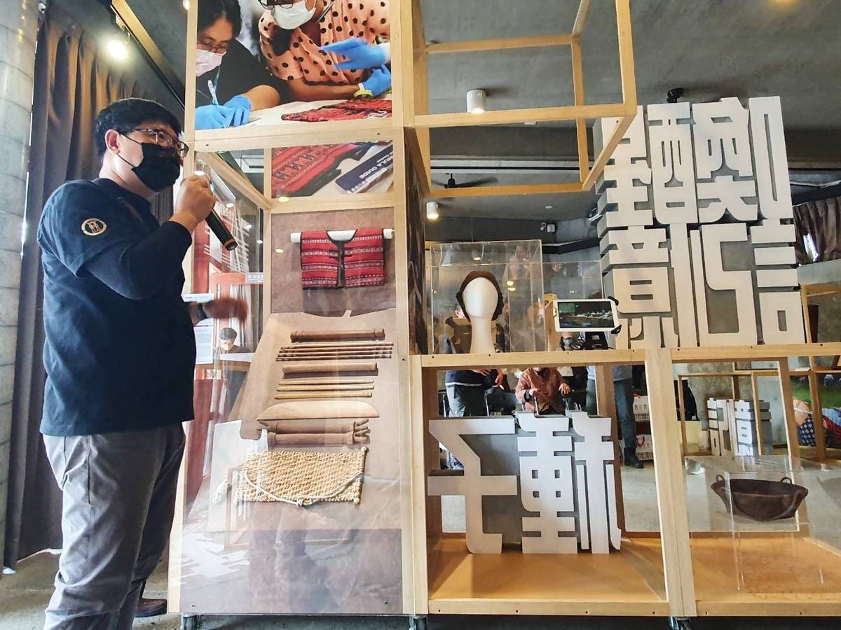 史前館「館藏解壓縮」特展，以「解壓縮」為概念，攤開典藏品豐富多元、鮮為人知，甚至逐漸遺忘的故事與歷史。