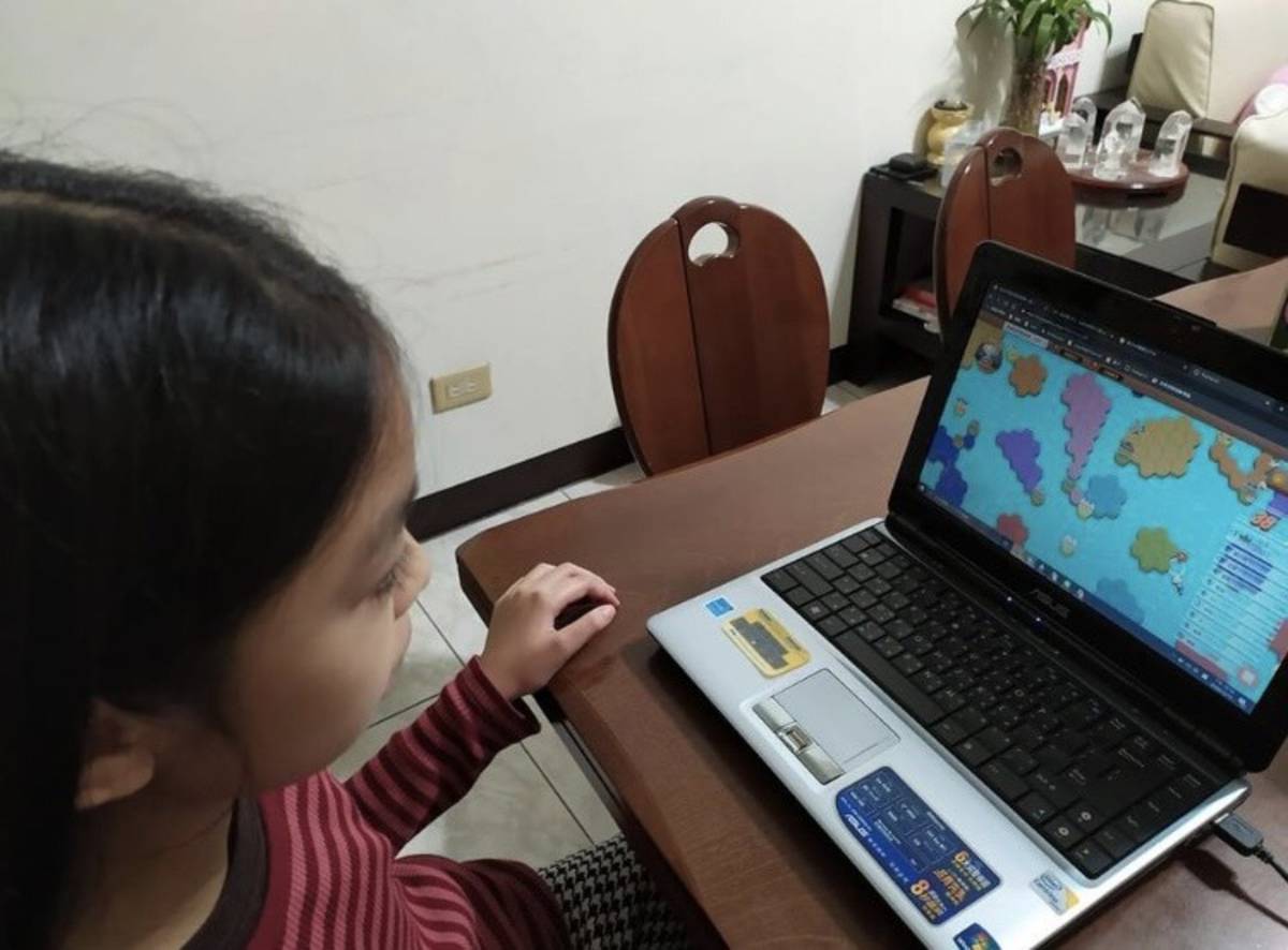 老幼皆宜，廣達藝術電競大賽融合藝術及科技教育。
