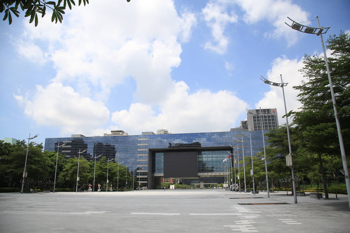 臺中市跨年及元旦部份活動取消或改採直播，圖為市府前廣場（圖片來源：臺中市政府）