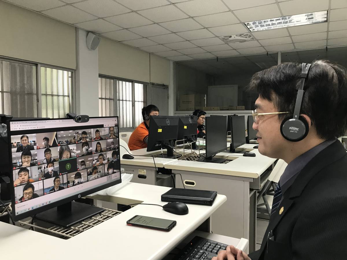 大安高工與日本東京都立多摩科学技術高等學校進行線上交流