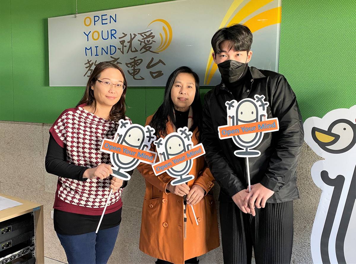 順達窯業執行長廖嫦娥(中)支持兒子的烘焙路甚至陪伴到德國比賽