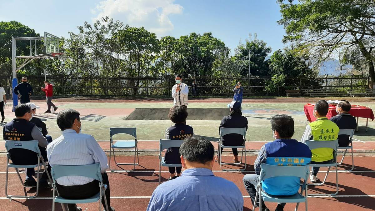 和平國中校長何國旭感謝各方支援