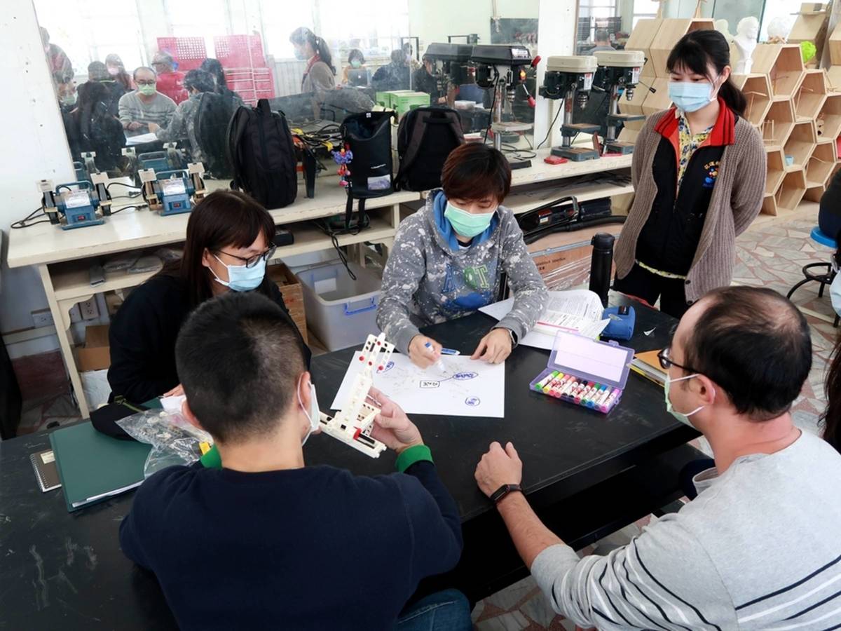 充實科技領域職能 花東教師培養第二專長