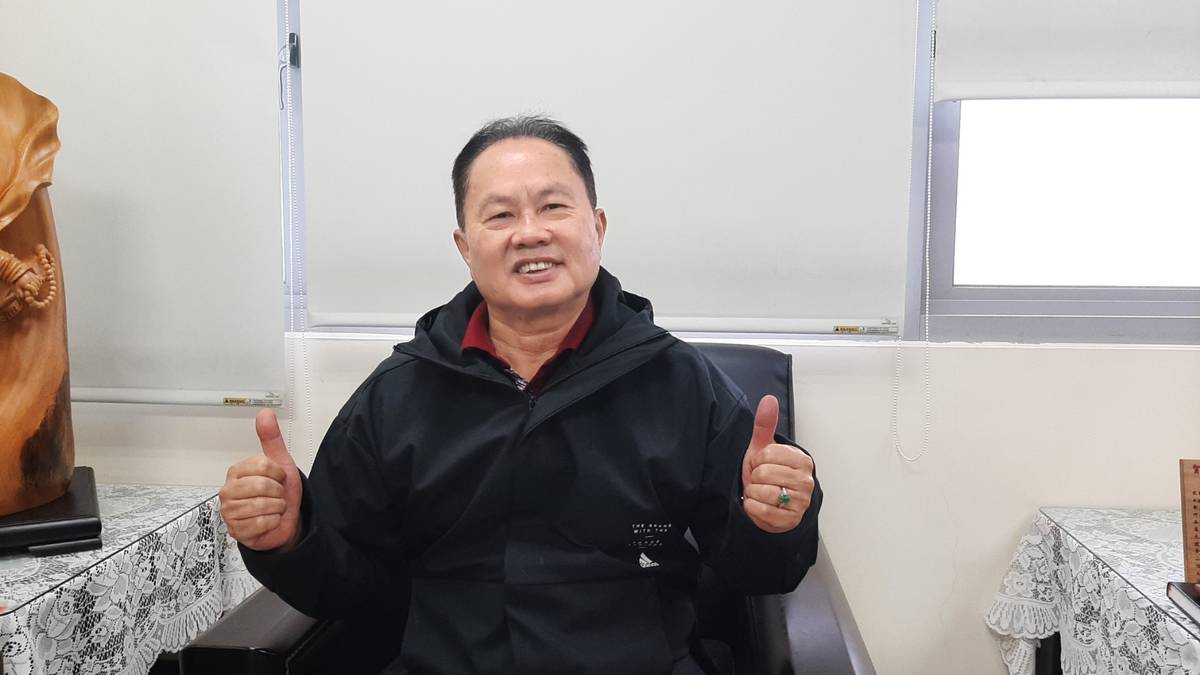 苗栗縣教育處長邱廷岳