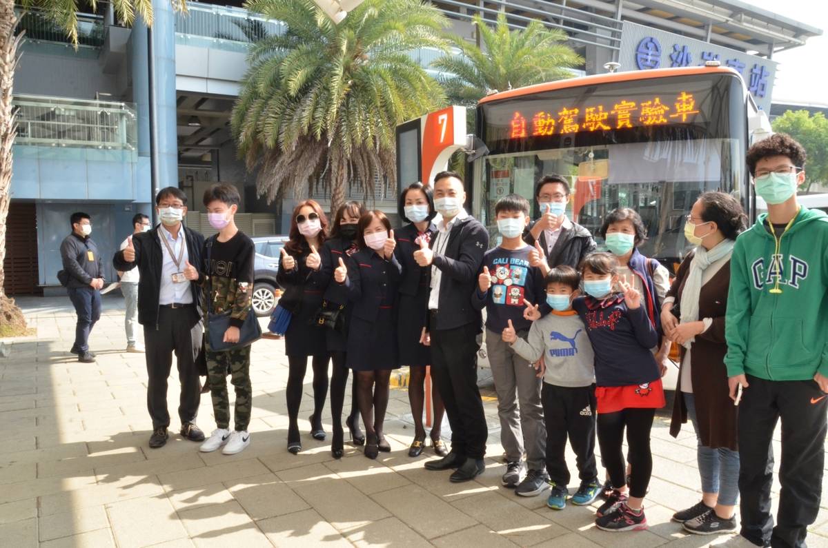 沙崙線自駕公車試乘 南市交通局歡迎民眾體驗