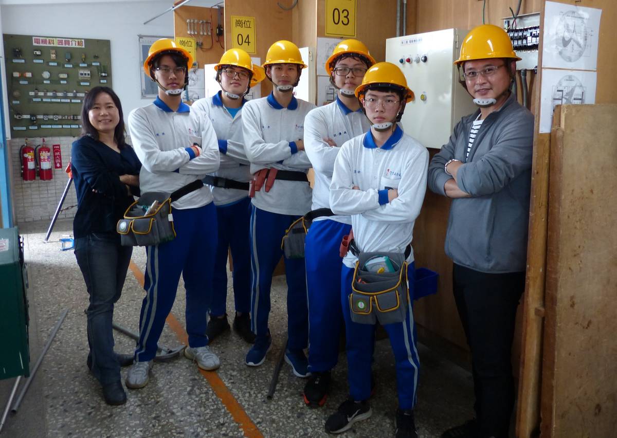 達德商工電機科學生到社區服務後讓學習更有動力