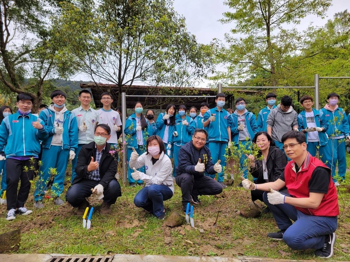 世界野生動植物日  保育烏來杜鵑多樣性就從你我開始
