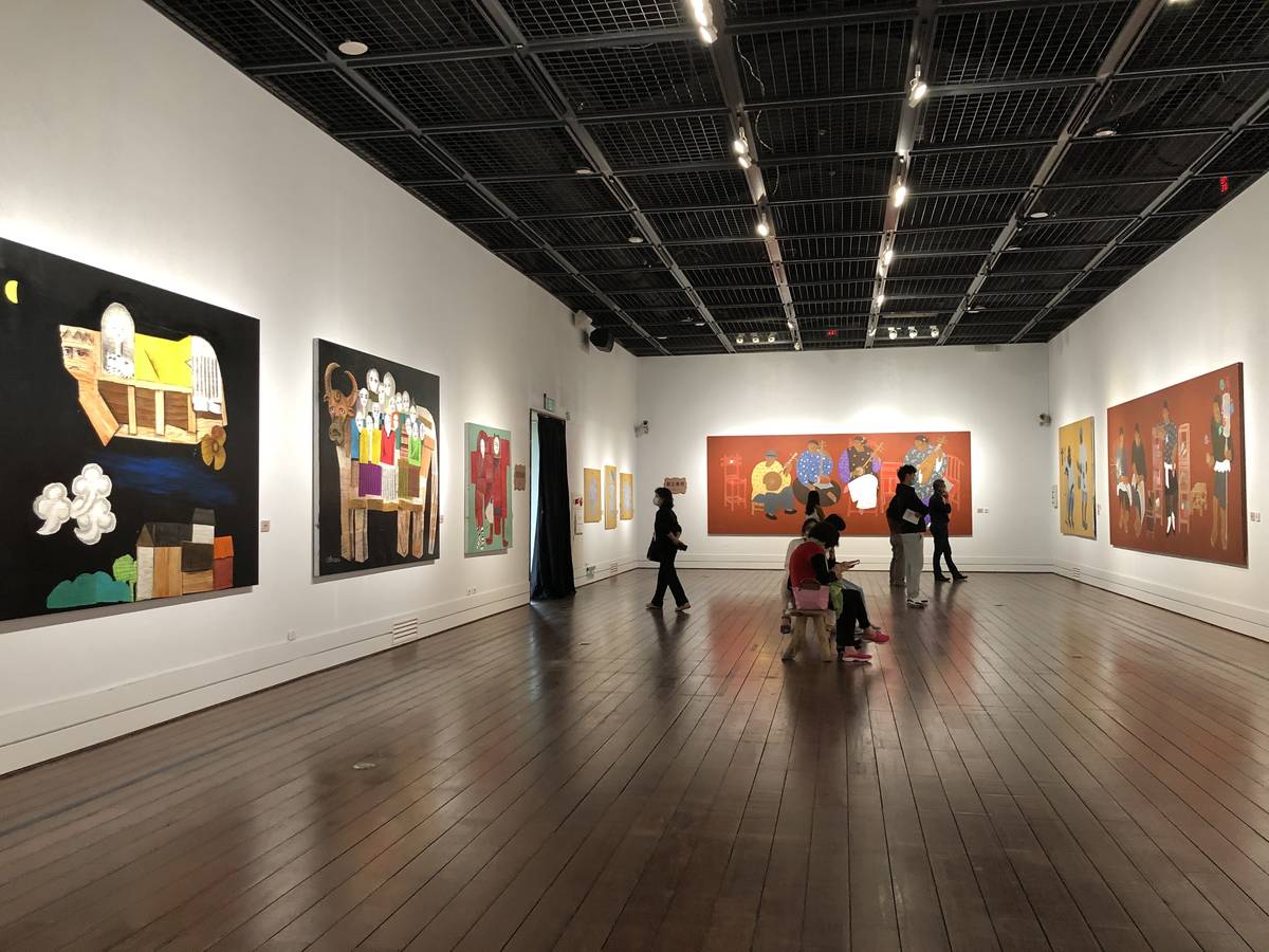 梁奕焚藝術大師三十年創作回顧展，是臺東美術館農曆年開春以來首展。