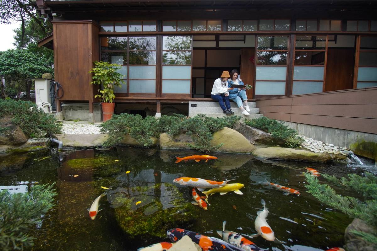 靜心苑日式庭園水池重新整頓後讓遊客能夠休憩欣賞