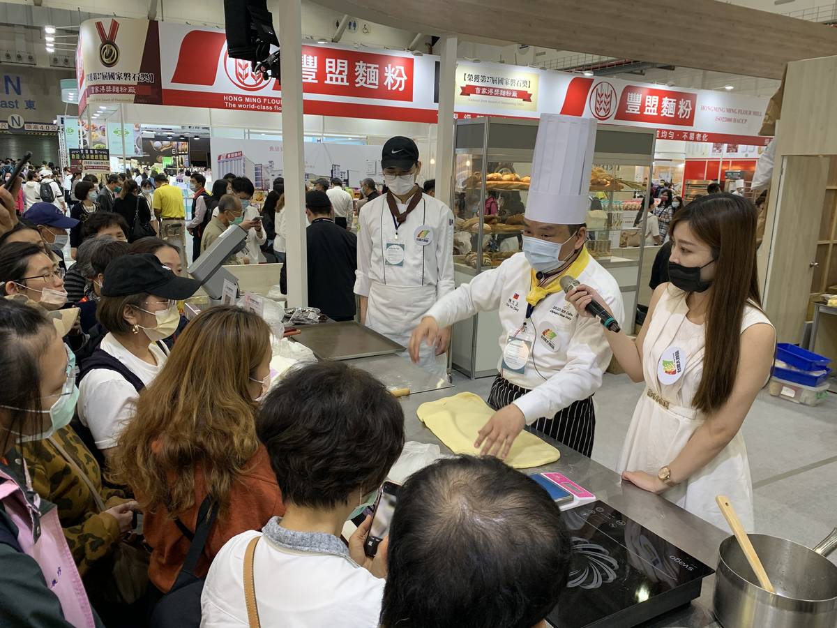 烘焙展現場有許多大師示範烘焙教學及節目