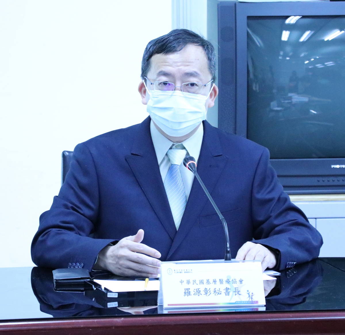 中華民國基層醫療協會羅源彰秘書長表示，基層診所密度高，守護民眾的健康