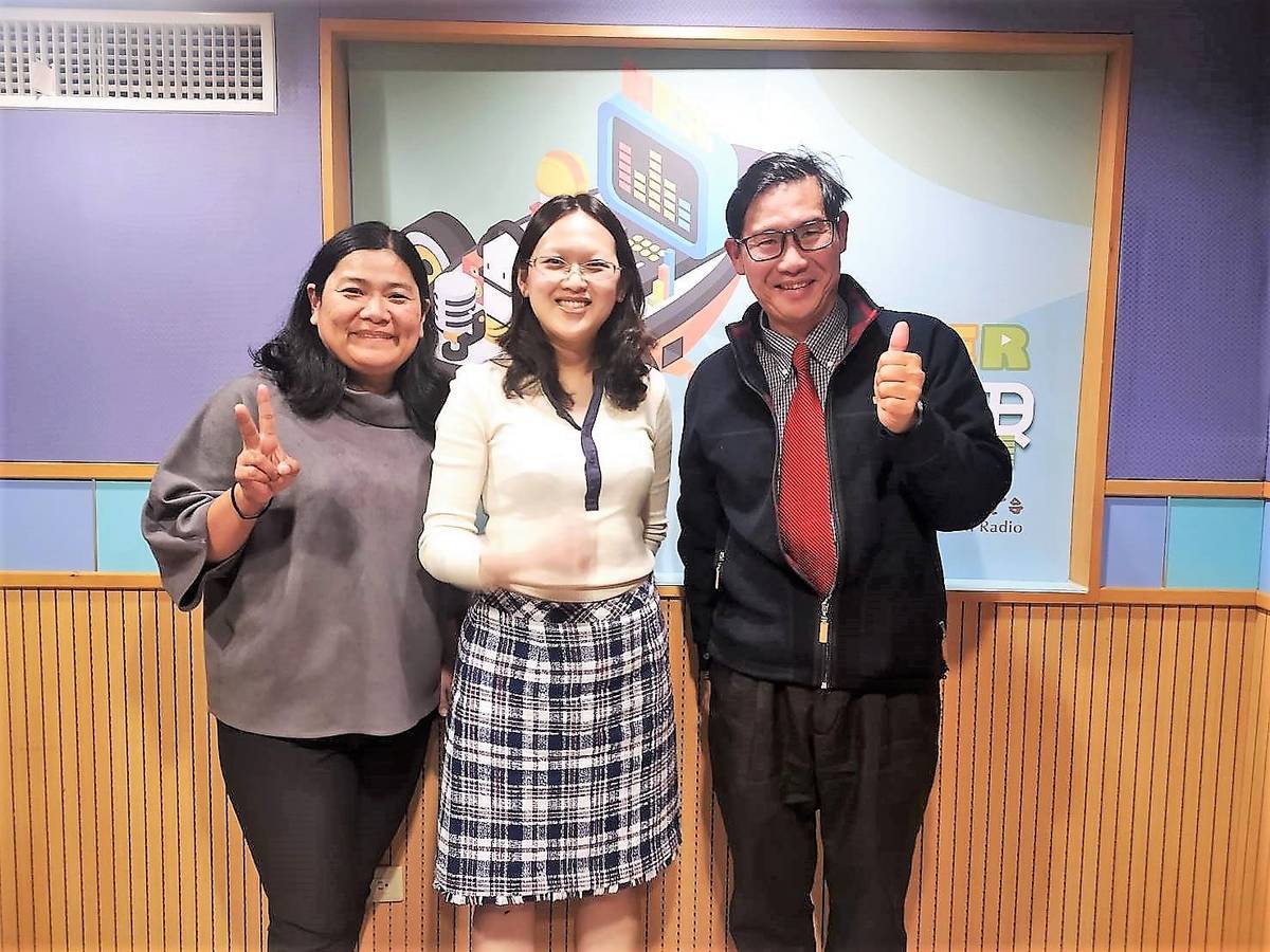 工研院產科國際所新興市場研究部陳仲瑜老師（中）與主持人